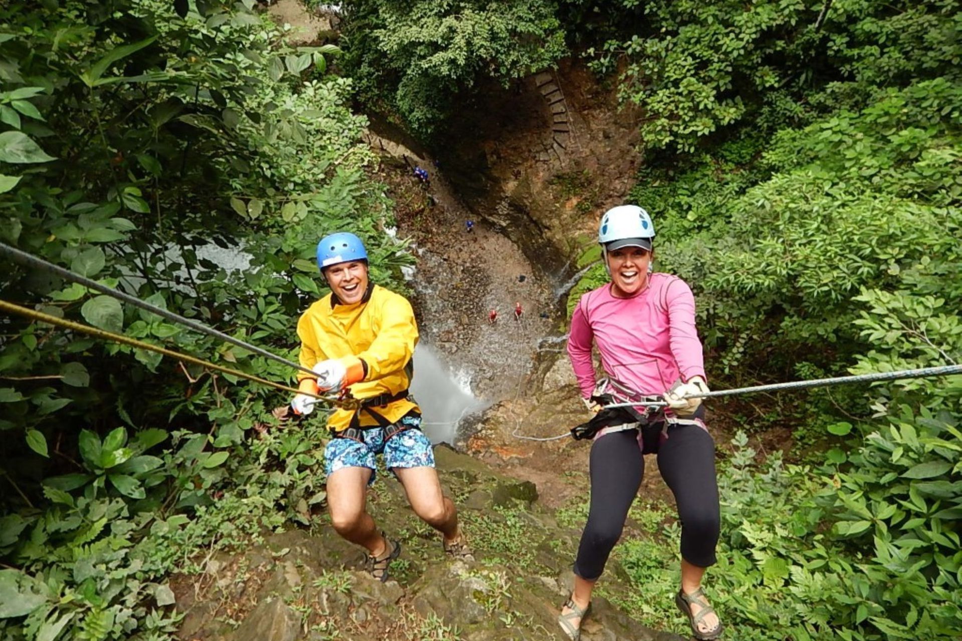 Combo Rafting + Waterfall Rapelling