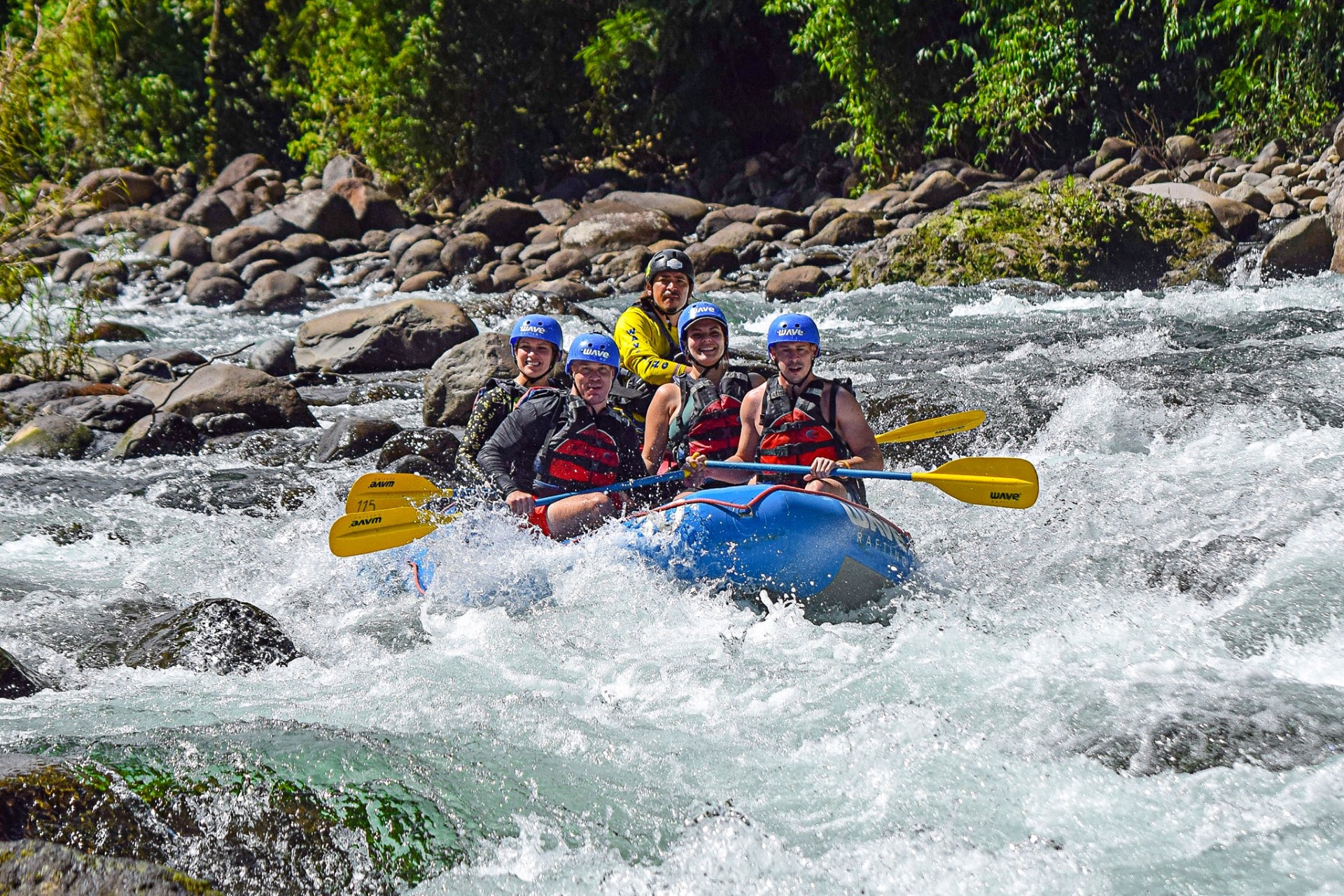 Rafting Class III & IV Sarapiqui River